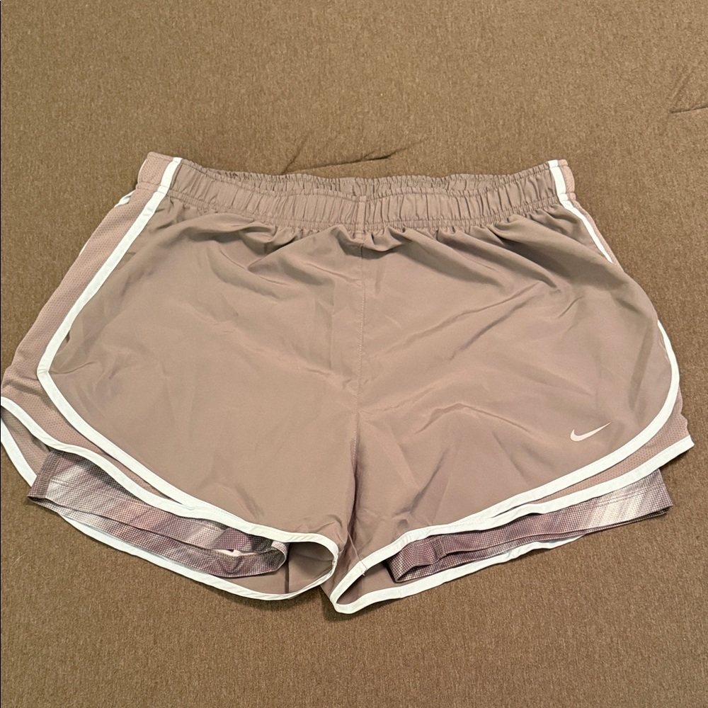 Nike Dri-Fit Tempo 2-in-1 running shorts size XL